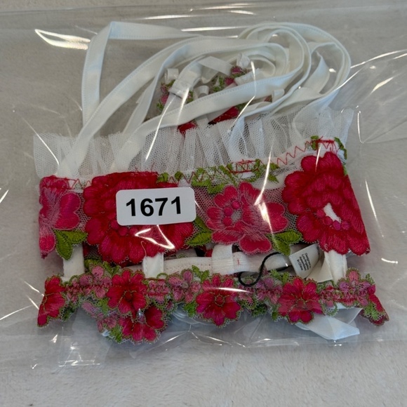 New! For Love & and Lemons V-day Floral Embroidered Garter Belt 31671 - Picture 10 of 10